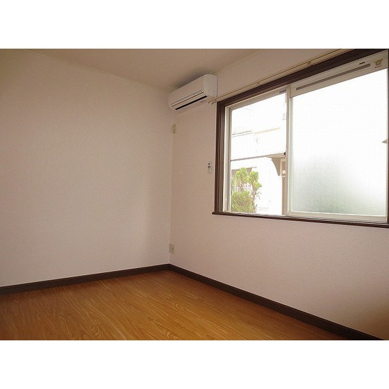 アーバンフラッツ 居室（写真は別部屋です）