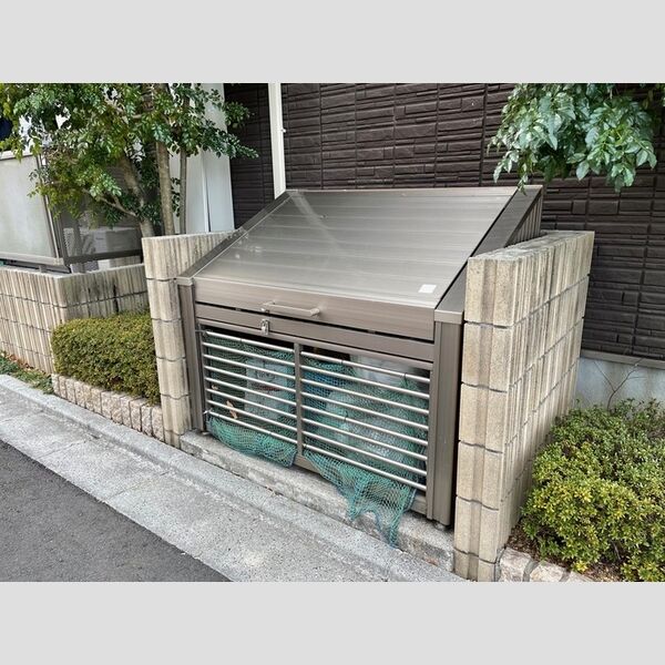 グランパルク 周辺