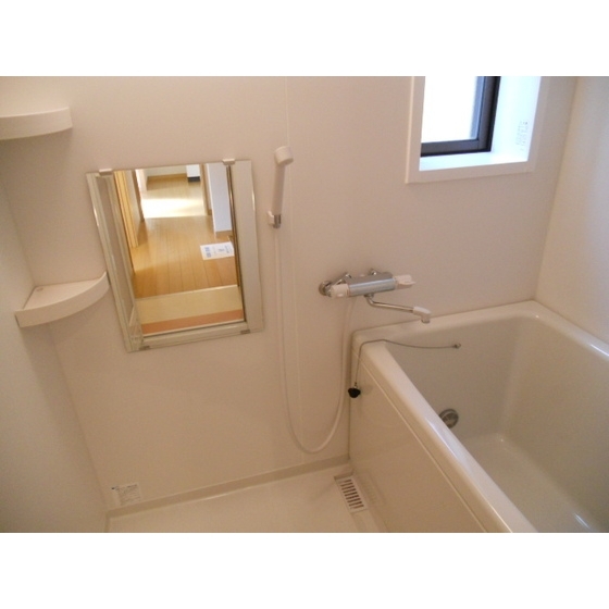 プチメゾン東戸倉Ⅱ 内観