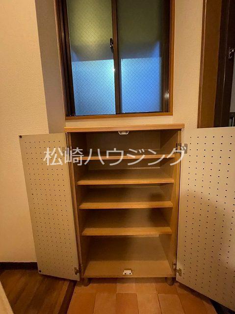 ハイム吉祥寺Ⅱ地下1階 玄関