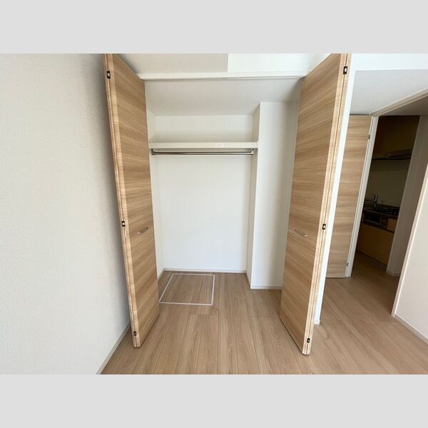 メゾンサニーサイド 収納