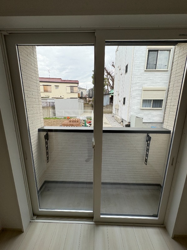 エトワールヴァリ　プレリュード1階 ※105号室は反転