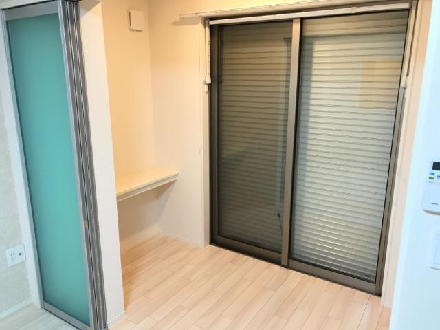 Arrietty（アリエッティ） 防犯シャッター