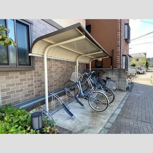 グレイス世田谷 駐輪場