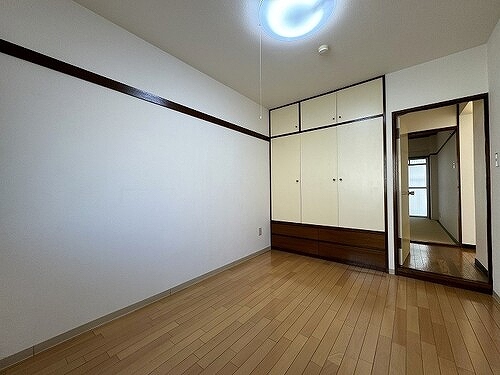 シティコープ反町4階 洋室１クロゼット　※前回募集時／2024年02月の写真