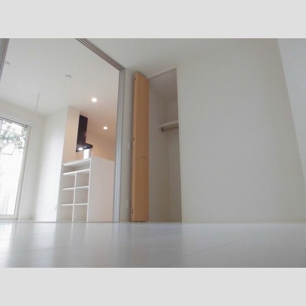 フルール101号室 洋室5.42帖