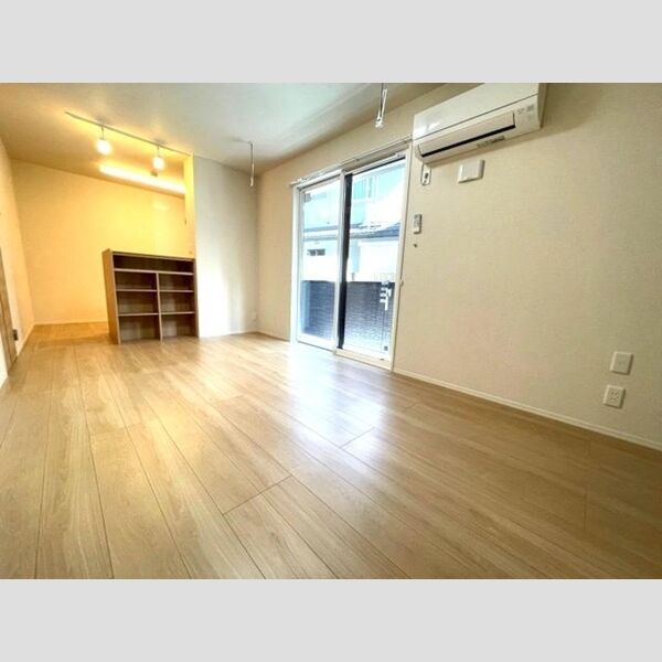 モンターニュⅡ 居室:LDK