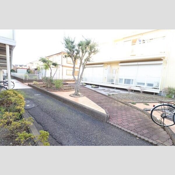 ドミールヴィレッジ　Ⅰ 中庭