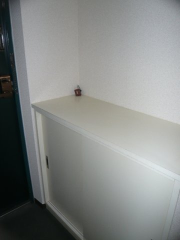 ヴェルドミール幸 玄関