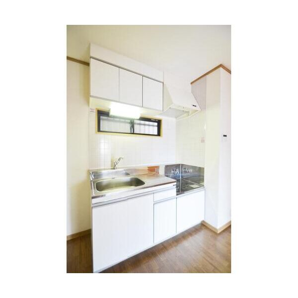 ケインズ・コート302号室 キッチン