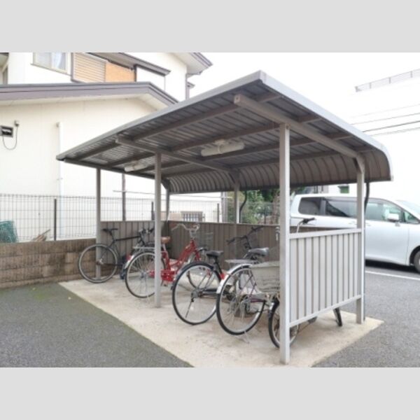クレールセゾン 駐輪場
