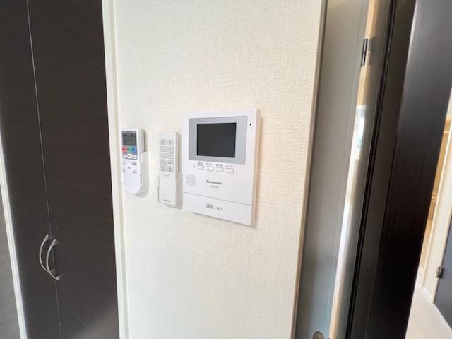 ホライズン（horizon ）202号室 カメラ付インターホン