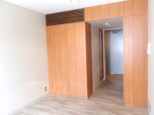 ハウス・エプタ5階 洋室　同タイプ別部屋