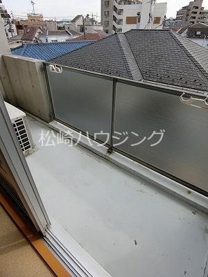TRINITE  Bleu3階 バルコニー