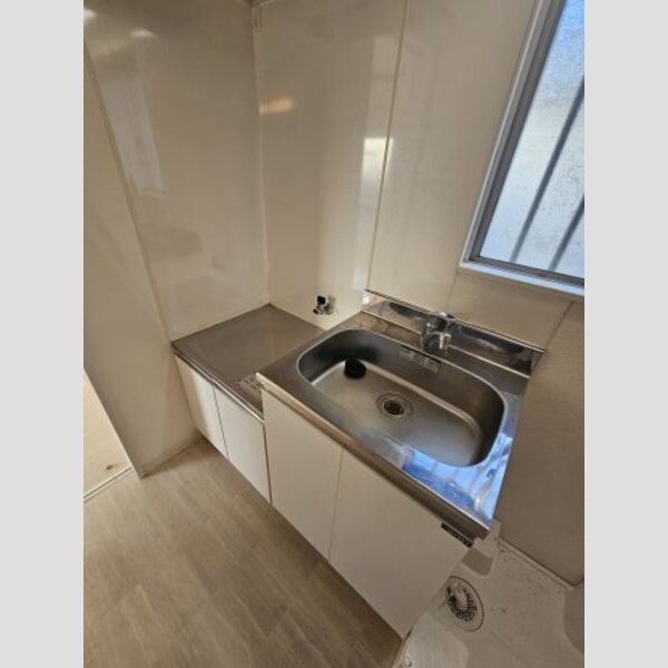 Y art201号室 キッチン