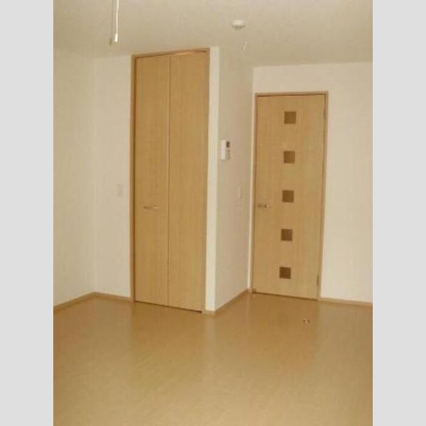 ウィステリアⅡ 202号室　洋室