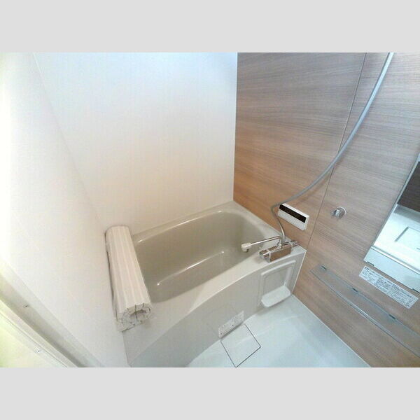 レフィナード 追い焚きと浴室乾燥機付