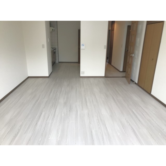 モンメール大磯 リビング