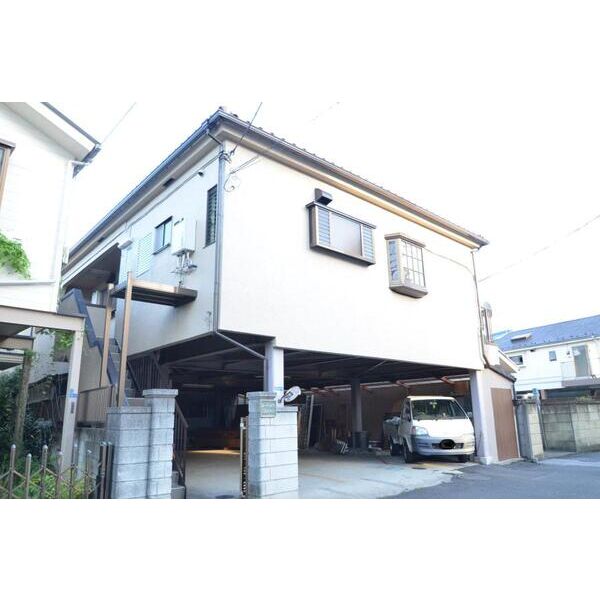 ホーク・ハイツ202号室 エントランス