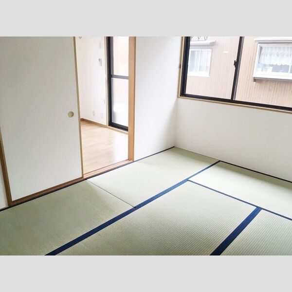 プチパレス101号室 和室