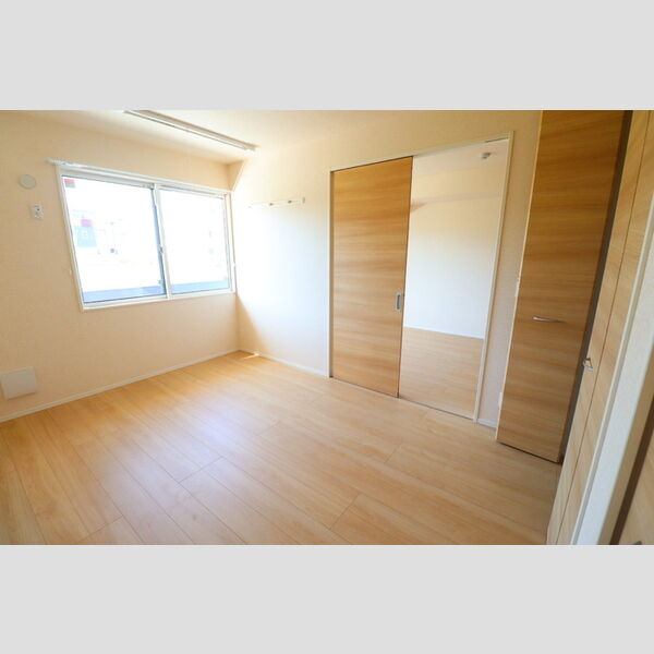 ゼフィール102号室 洋室