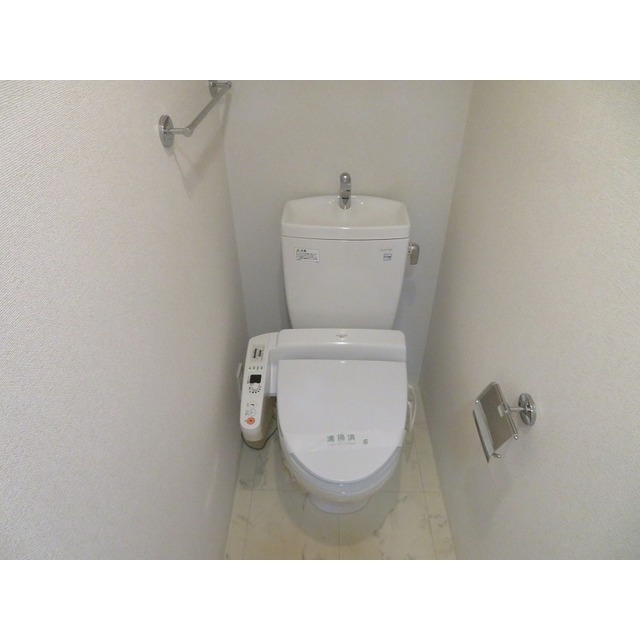 ユニロイヤル九段南0401号室 ウォシュレット付