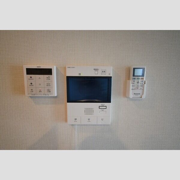 メゾン・ド・シルキー307号室 カラーTVインターホン