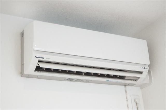 ＬＵＴＥＬＬＡ1階 エアコン