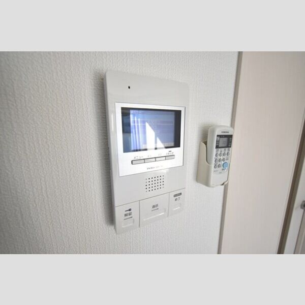アイケー扇町202号室 TV付きモニターフォン
