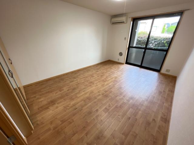 ティープラントⅠ 洋室