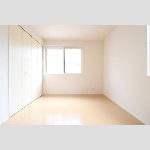 ソレアード101号室 洋室6.1帖