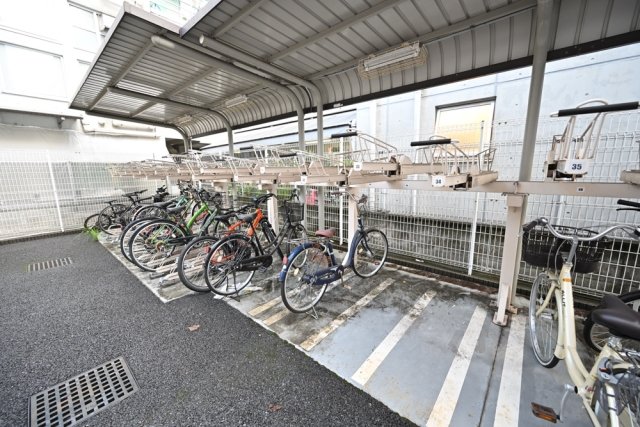 NISHI IKEBUKURO RESIDENCE2階 同建物別部屋の参考画像