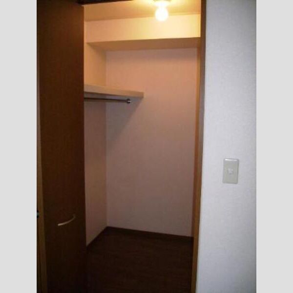 ベルテ　B201号室 ウォークインクローゼット