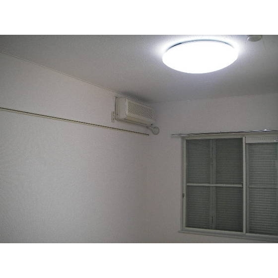 ヴィラ・フローラス2階 内観