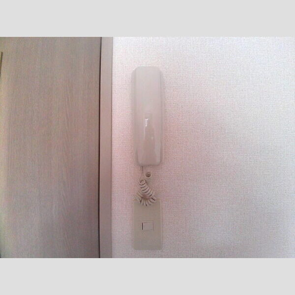 エクレール相原　B202号室 インターホン