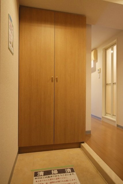 エスコート麻布十番 玄関