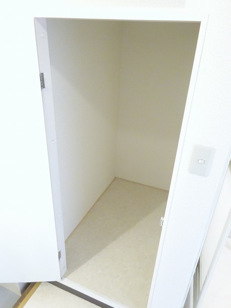 ライオンズマンション伊勢佐木町第二 収納