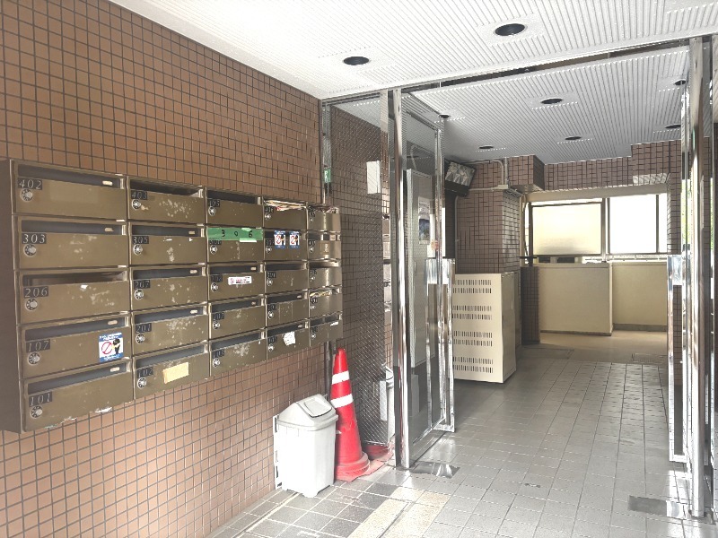 リブレ21梶ヶ谷1階 エントランス