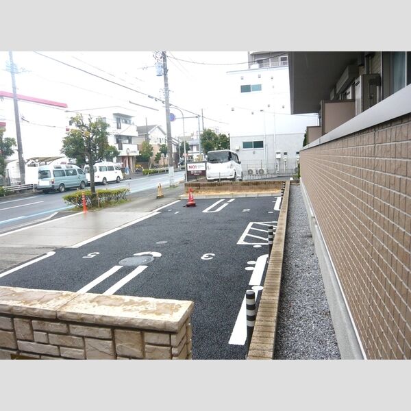 ウィン行徳 駐車場(要空き確認)