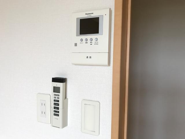 エクセレント南柏203号室 カメラ付インターホン