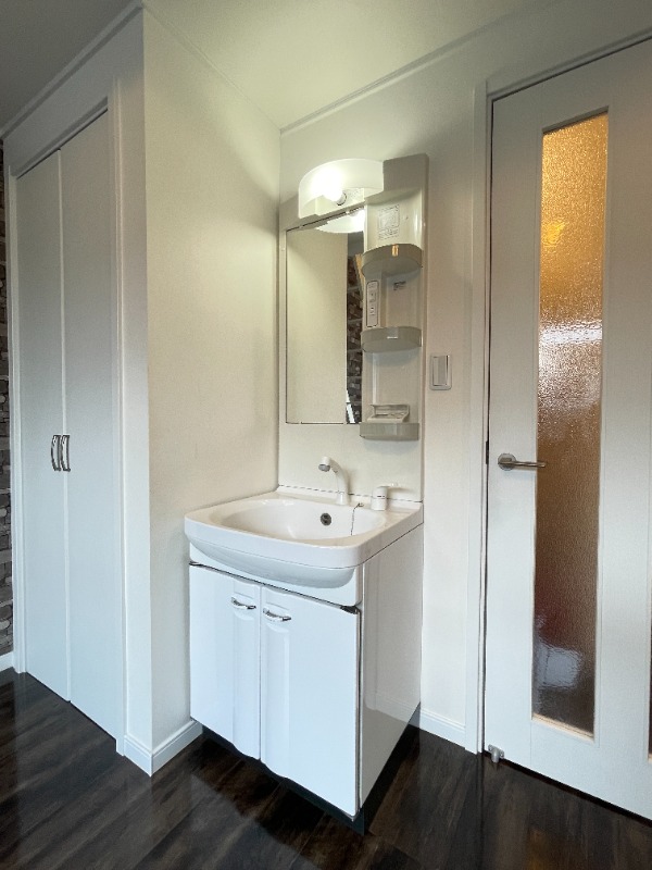 シモンズ・ホール1階 同建物別部屋の参考画像