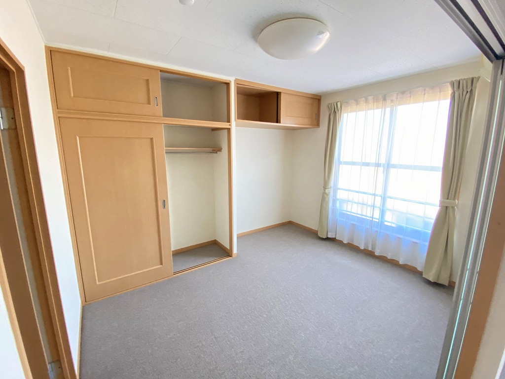 レオパレスサンハイ リビング