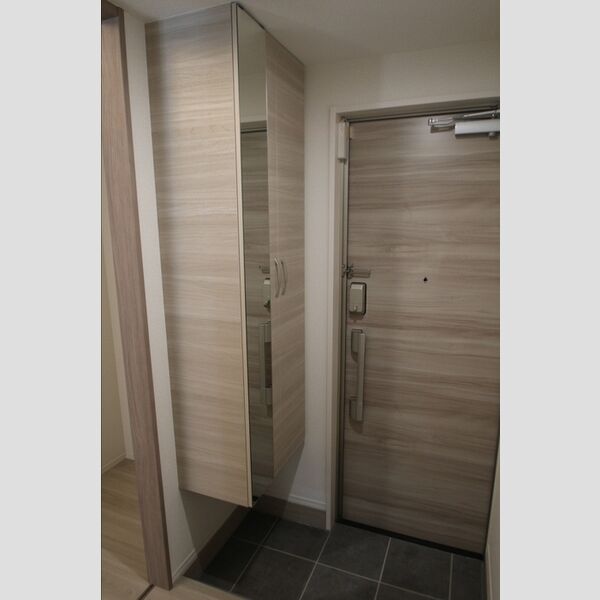 アルベロ島根 玄関