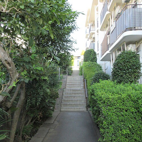 さがみ野パークハイツ（Ｂ棟）1階 通路　自己内装後