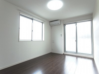 リブリ・Pine House3階 寝室