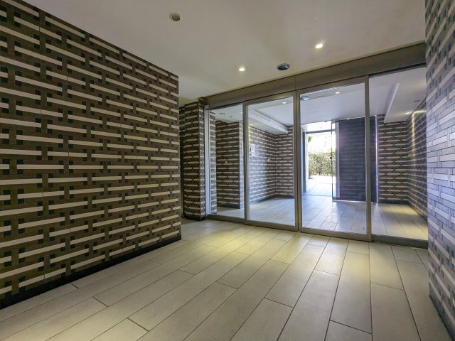 プレミアムキューブ三宿311号室 ロビー