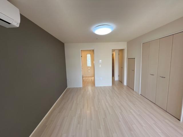 マルベリー・リーブス 室内