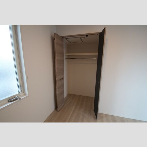 グラナーデ扇Ⅲ301号室 収納