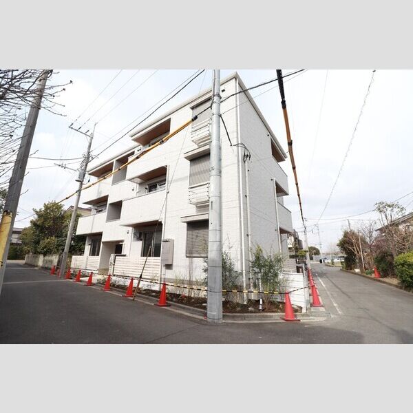 D Paina 小机町Ⅱ203号室 建物外観