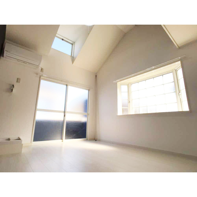 マートルA207号室 リビング